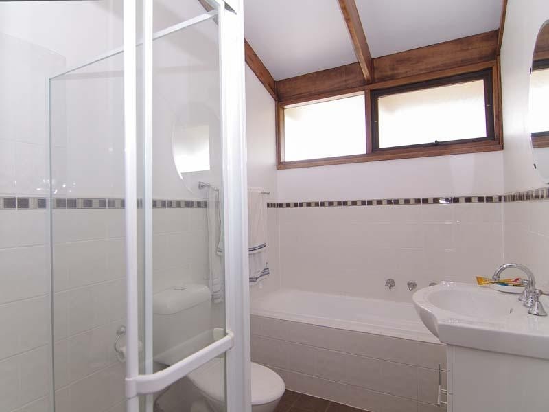 14 Lind Avenue, Belair SA 5052