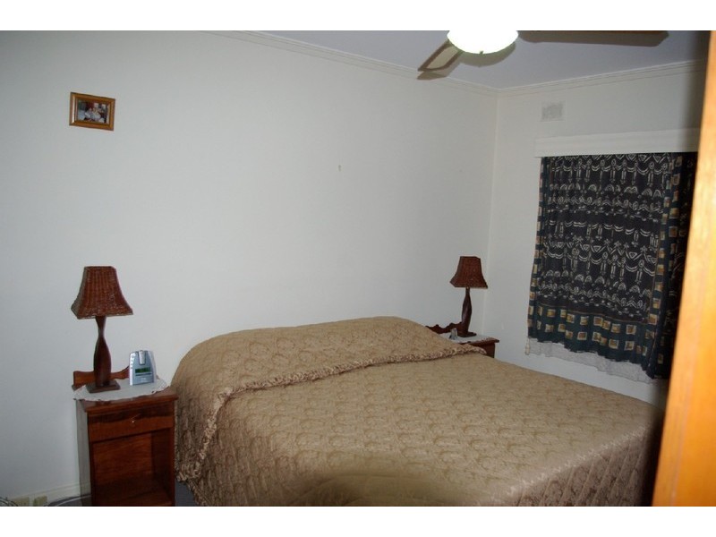 9 Roger Road, Morphett Vale SA 5162