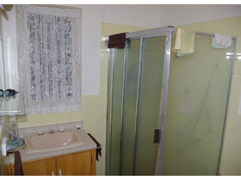 9 Roger Road, Morphett Vale SA 5162