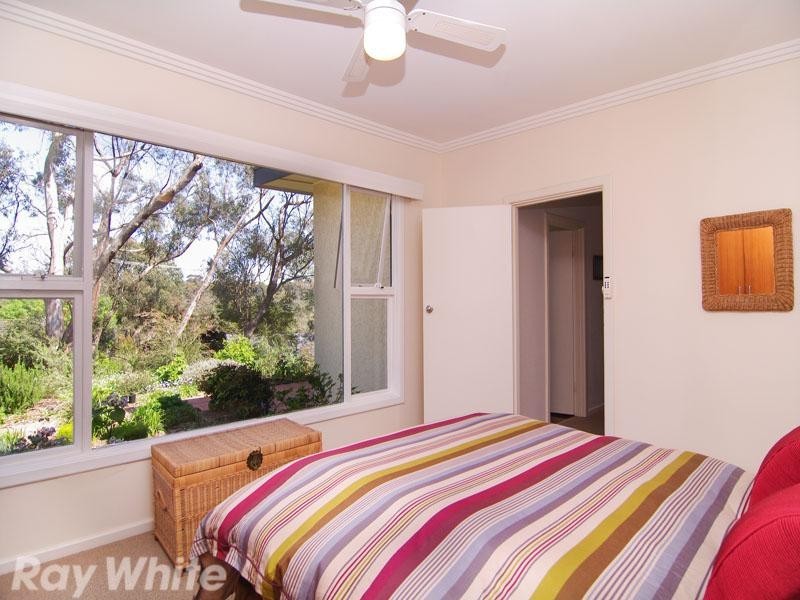 25 Forest Avenue, Hawthorndene SA 5051