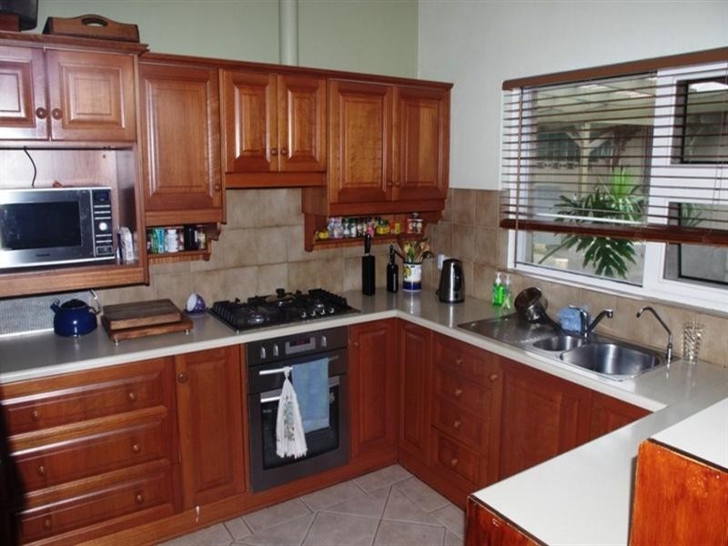 164 Coromandel Parade, Coromandel Valley SA 5051