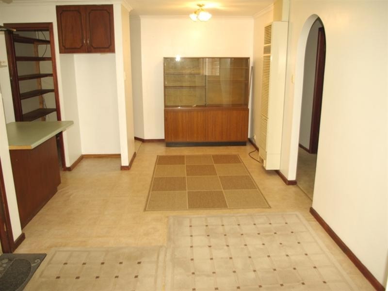 11 Simon Court, Aberfoyle Park SA 5159