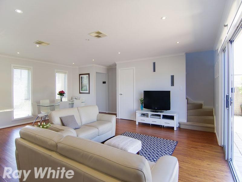 42 Nilpena Avenue, Park Holme SA 5043