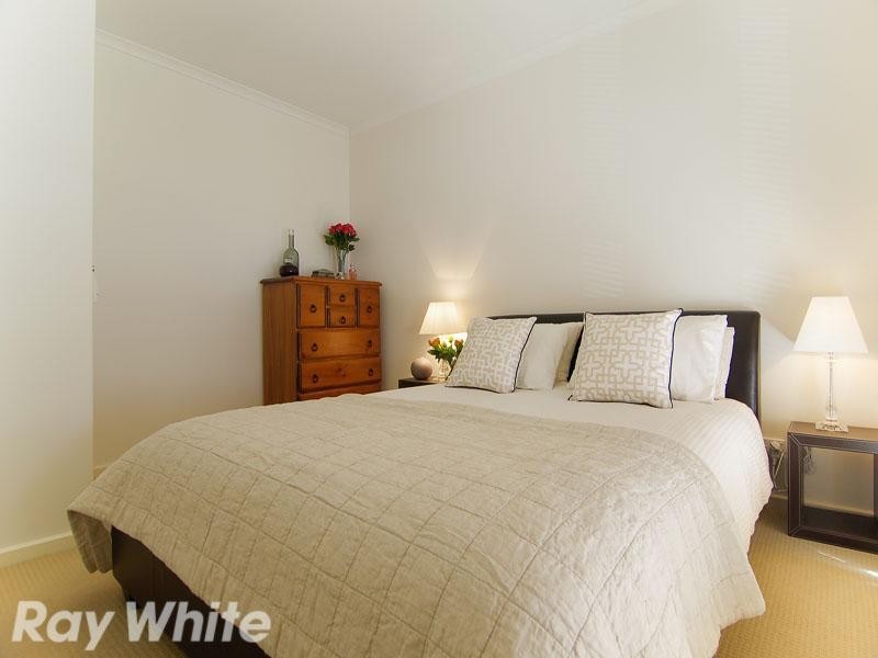 42 Nilpena Avenue, Park Holme SA 5043