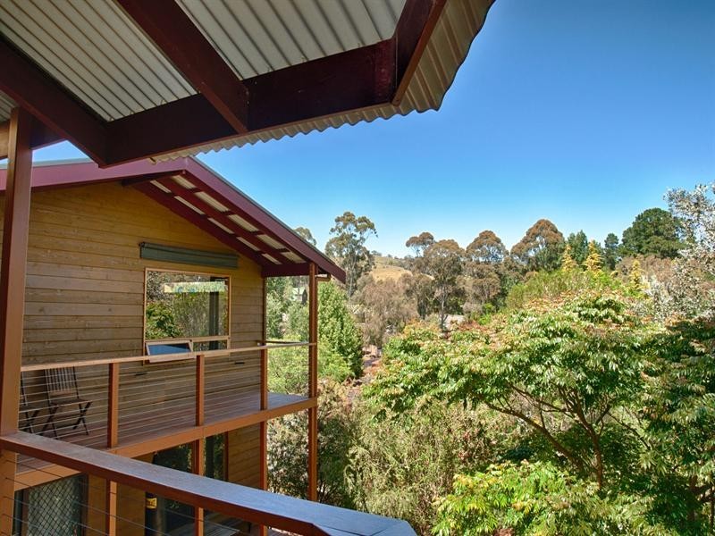 9 Sylvia Court, Coromandel Valley SA 5051
