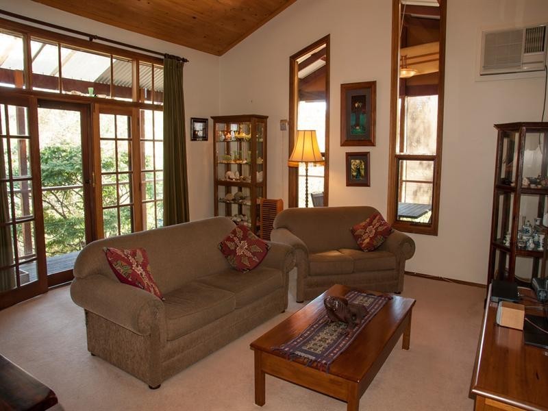 9 Sylvia Court, Coromandel Valley SA 5051