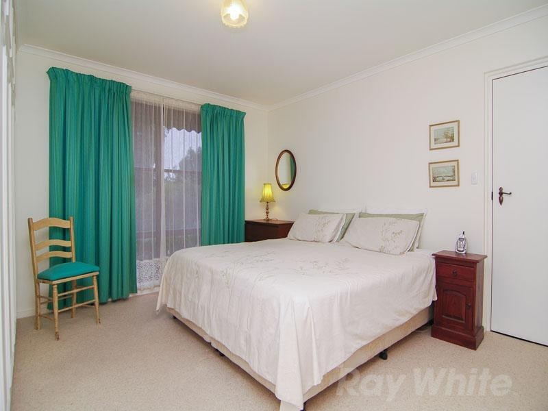 3 Sandow Crescent, Coromandel Valley SA 5051