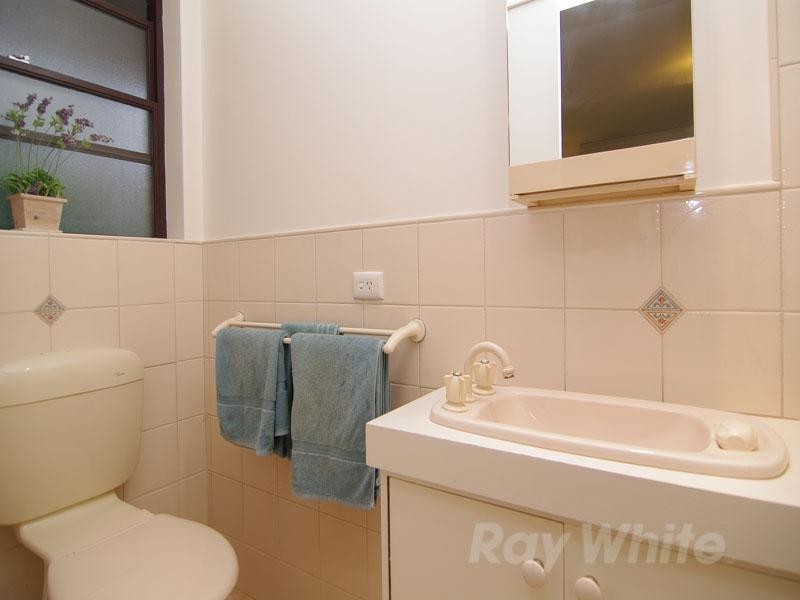 3 Sandow Crescent, Coromandel Valley SA 5051