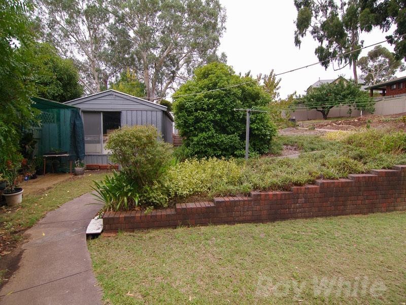 3 Sandow Crescent, Coromandel Valley SA 5051