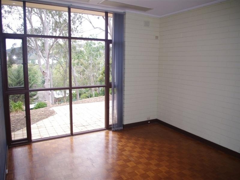 14 Winns Road, Coromandel Valley SA 5051