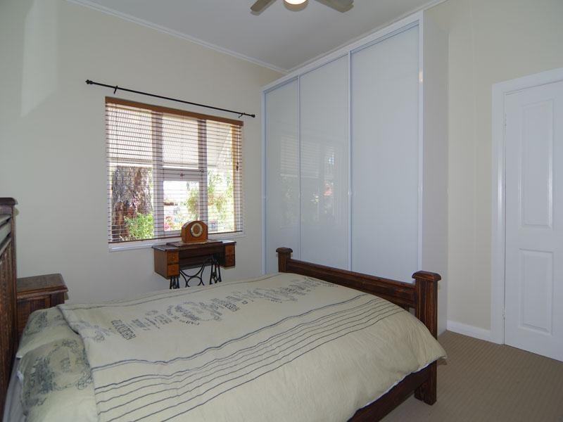 24 Ralph Street, Sturt SA 5047