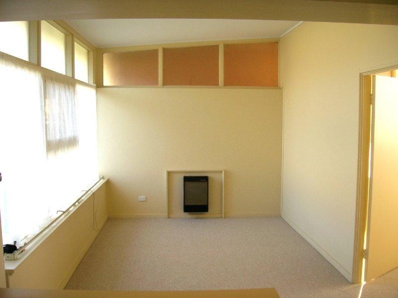 2/5 Barry Road, Oaklands Park SA 5046