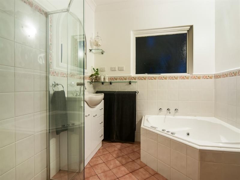 7 Pine Grove, Belair SA 5052