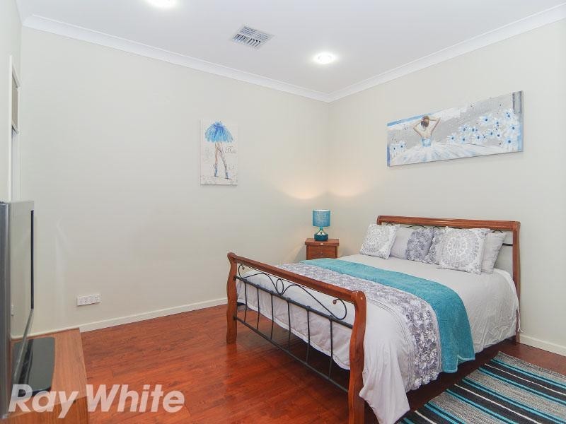 16 Salvador Street, Flagstaff Hill SA 5159