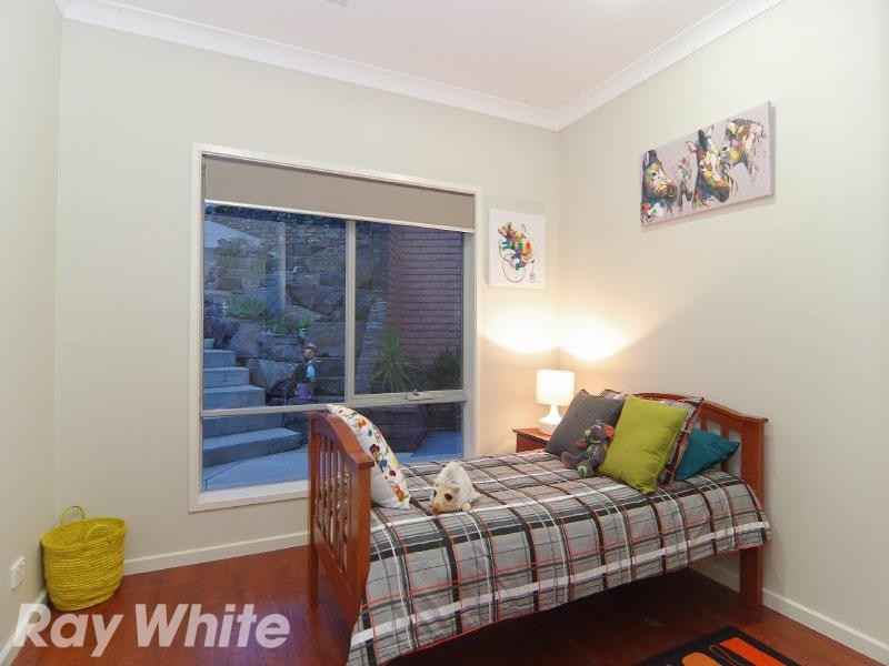 16 Salvador Street, Flagstaff Hill SA 5159