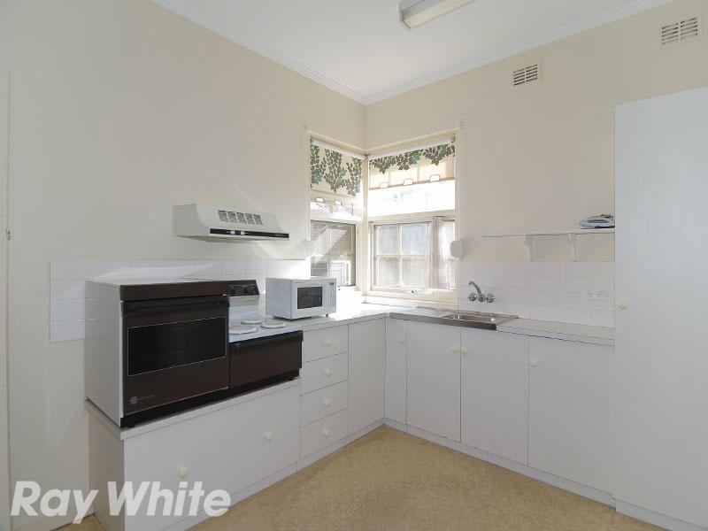 116 Seaview Road, Henley Beach South SA 5022