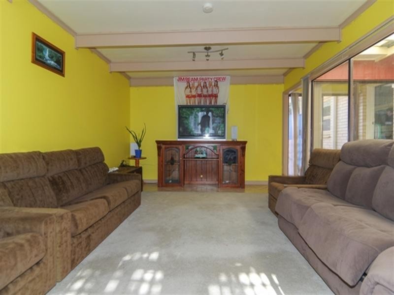 11 Jasmine Avenue, Marion SA 5043