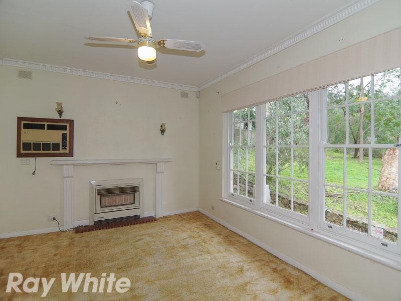 4 Boronia Avenue, Coromandel Valley SA 5051