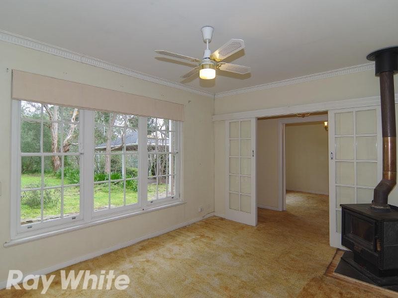 4 Boronia Avenue, Coromandel Valley SA 5051