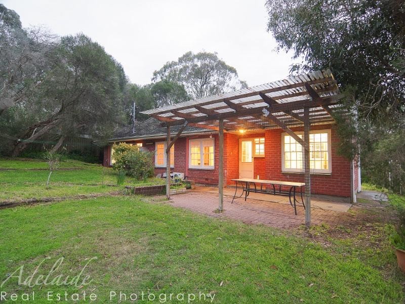 4 Boronia Avenue, Coromandel Valley SA 5051