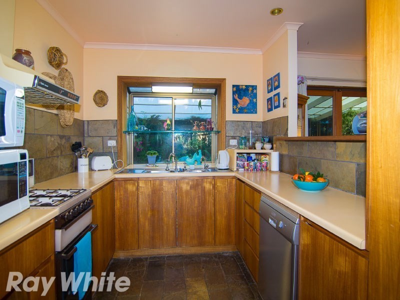 1 Randell Court, Belair SA 5052