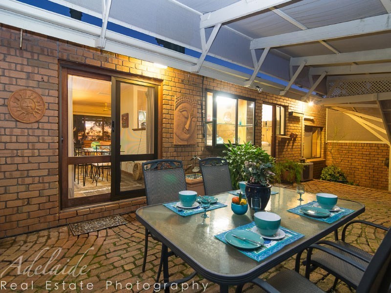 1 Randell Court, Belair SA 5052