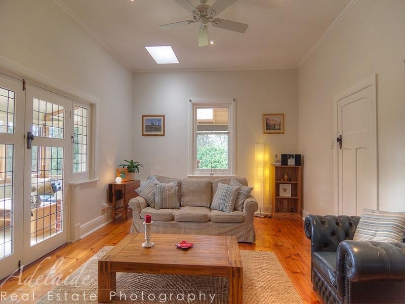 11 Edgecumbe Parade, Blackwood SA 5051