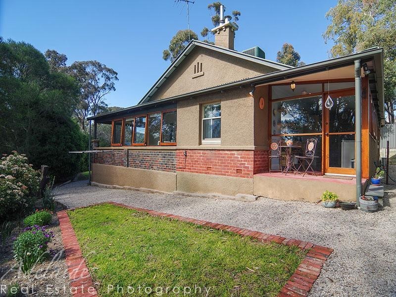 11 Edgecumbe Parade, Blackwood SA 5051