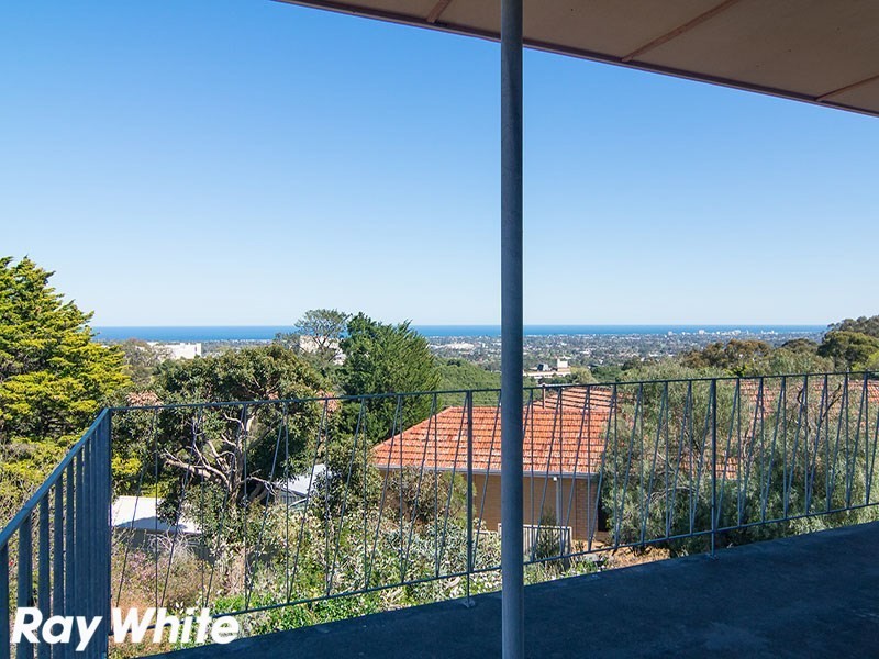 75 Highland Drive, Bellevue Heights SA 5050