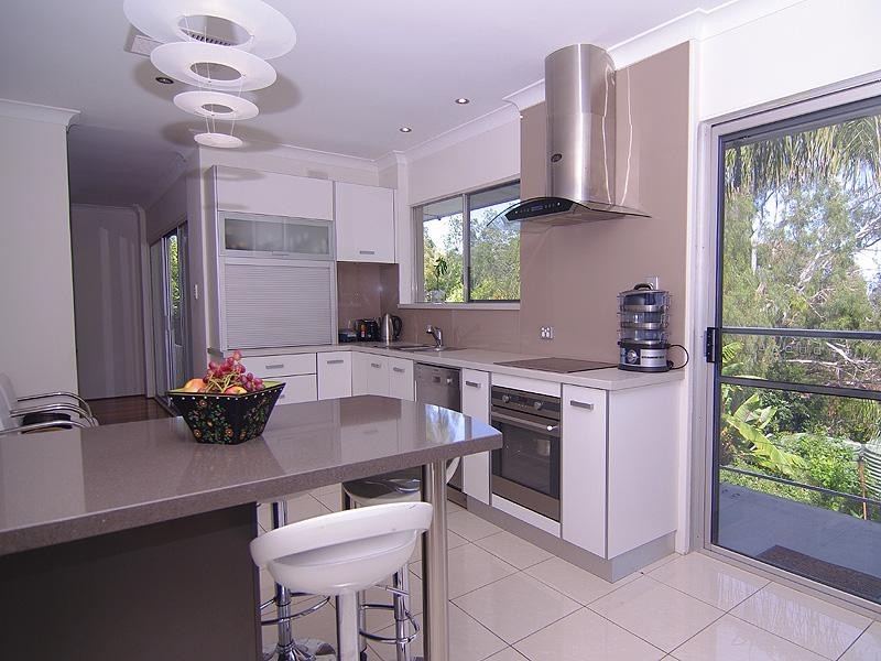 4 St Georges Terrace, Bellevue Heights SA 5050