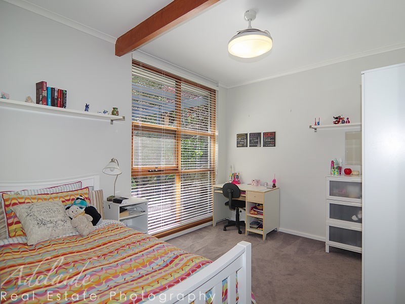 11 Douglas Street, Eden Hills SA 5050