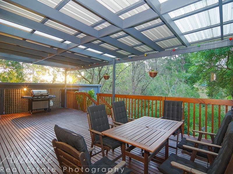 11 Douglas Street, Eden Hills SA 5050