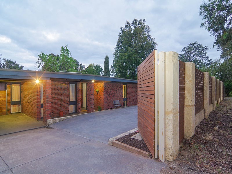 125 Coromandel Parade, Coromandel Valley SA 5051