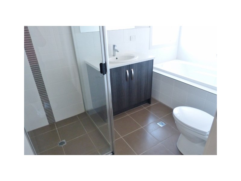 16A Kingston Avenue, Seacombe Gardens SA 5047