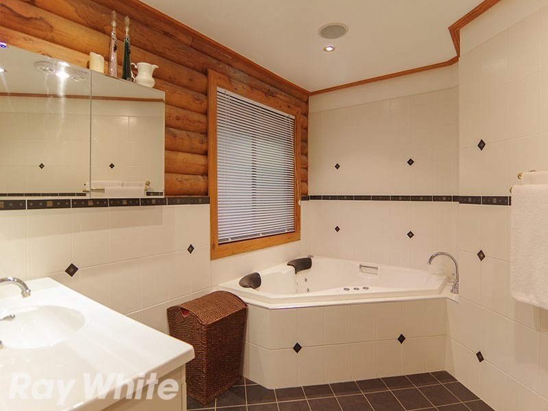 13 Annette Way, Coromandel Valley SA 5051