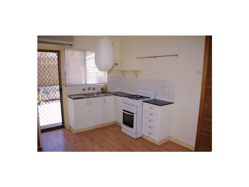 19/5A Riverside Drive, Bedford Park SA 5042