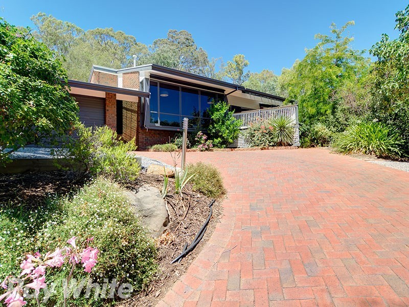 9 Crowsnest Court, Coromandel Valley SA 5051