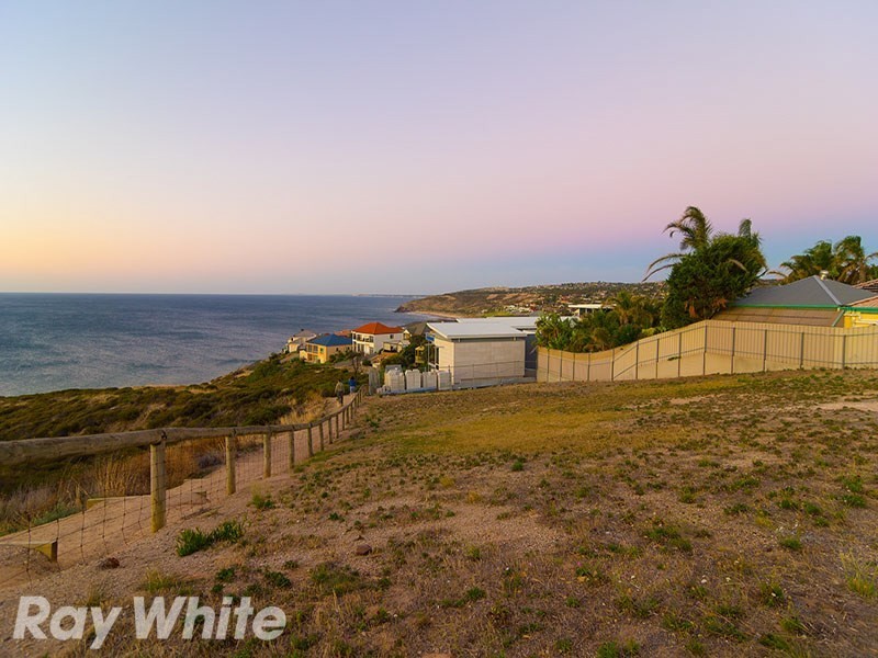 13 Petrel Close, Hallett Cove SA 5158