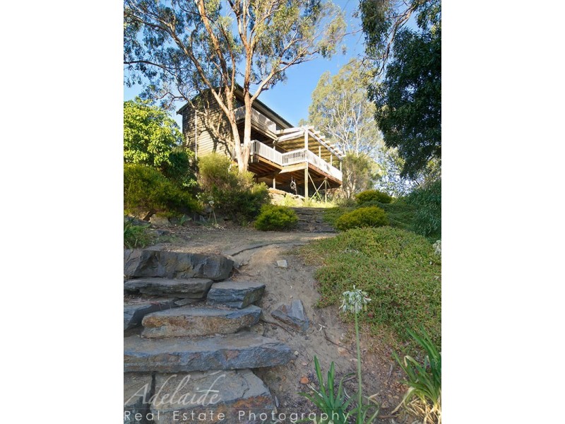 8 Sylvia Court, Coromandel Valley SA 5051