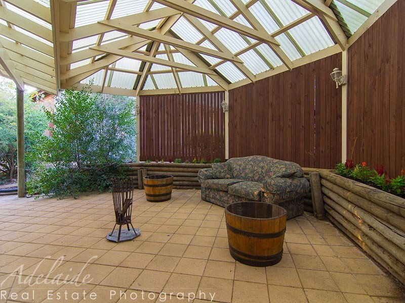 8 Sylvia Court, Coromandel Valley SA 5051