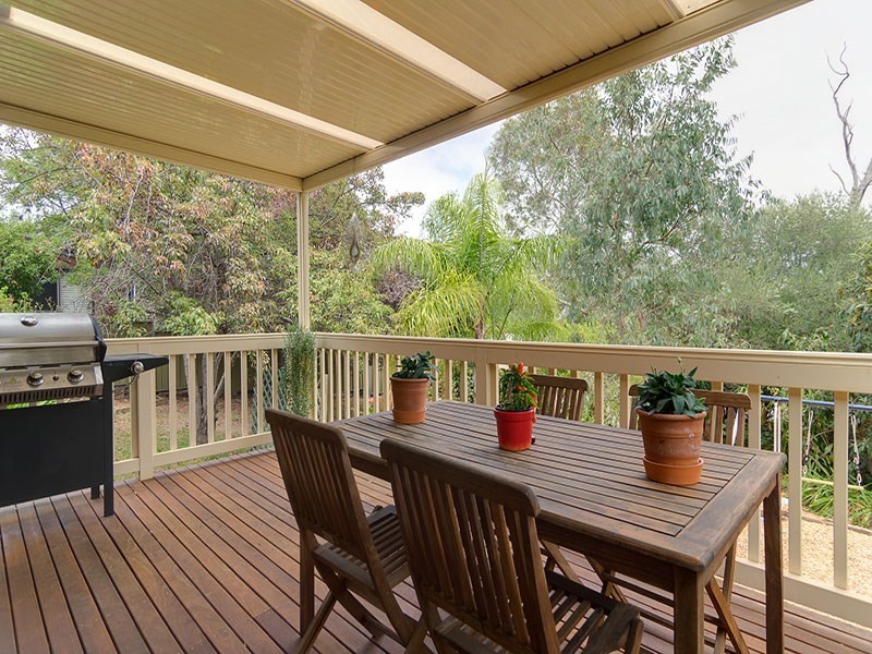 2 Norman Court, Coromandel Valley SA 5051