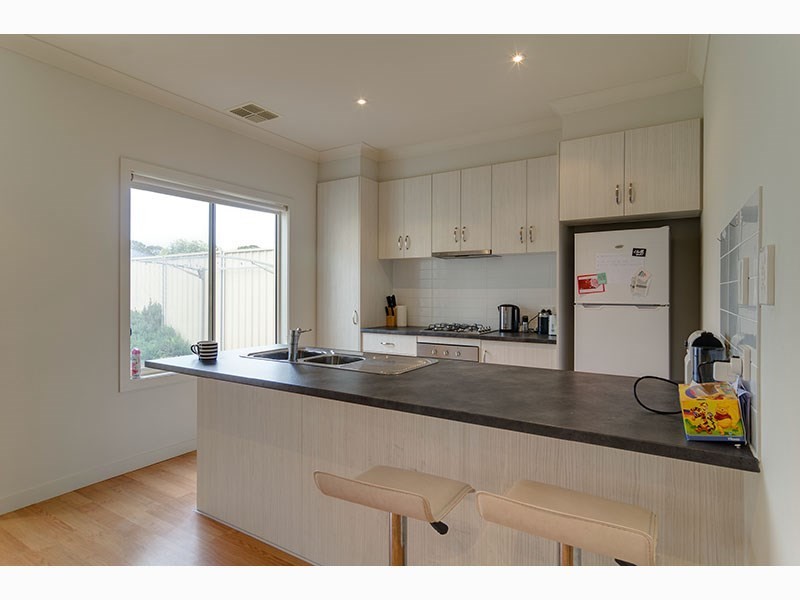 16A Kingston Avenue, Seacombe Gardens SA 5047