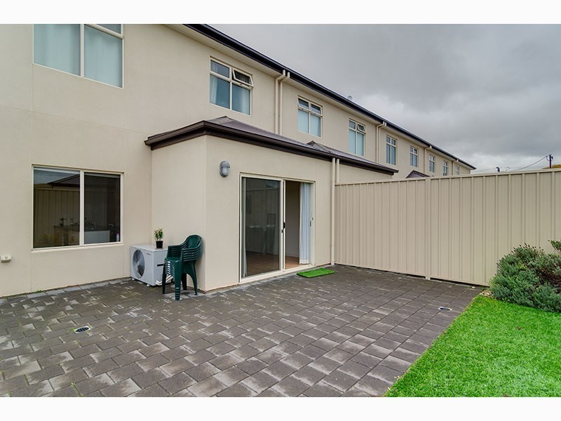 16A Kingston Avenue, Seacombe Gardens SA 5047