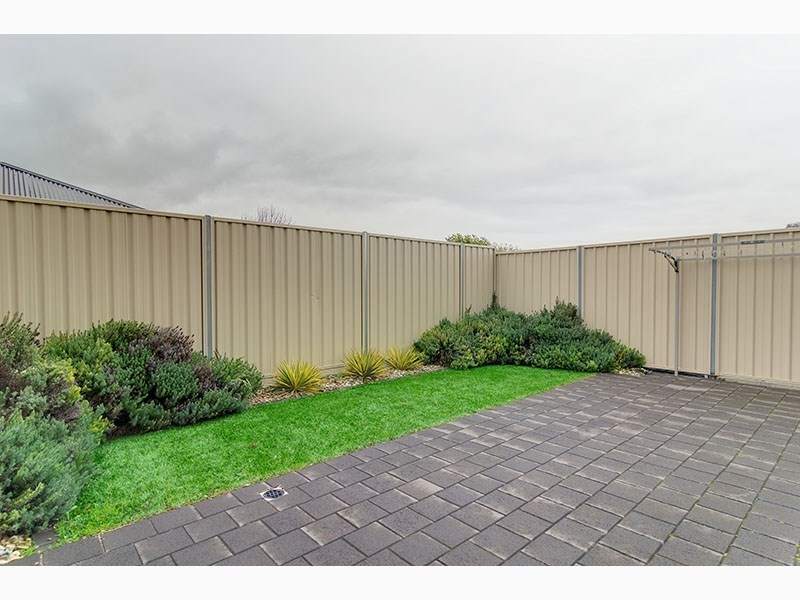 16A Kingston Avenue, Seacombe Gardens SA 5047