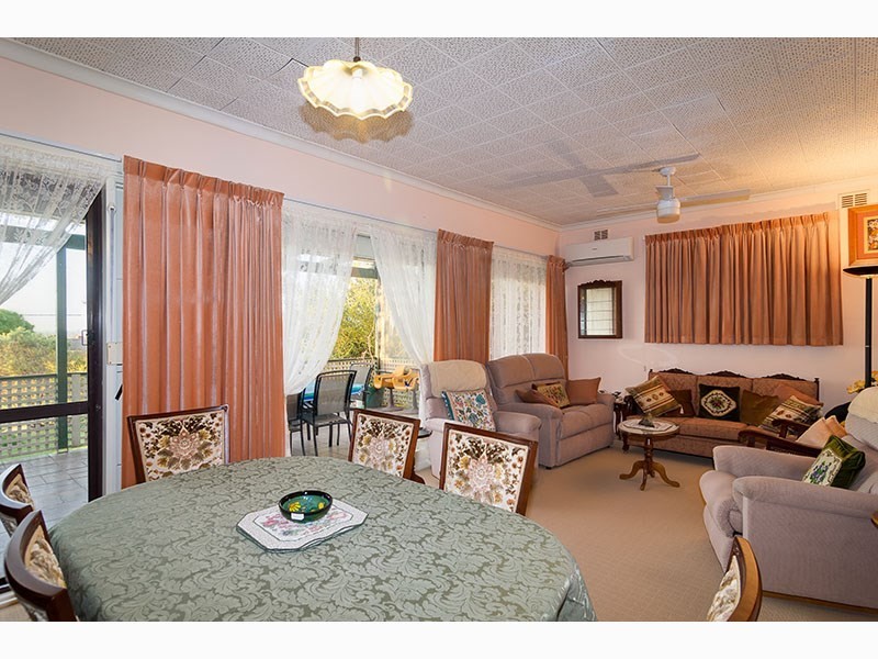 16 Hillcrest Drive, Eden Hills SA 5050