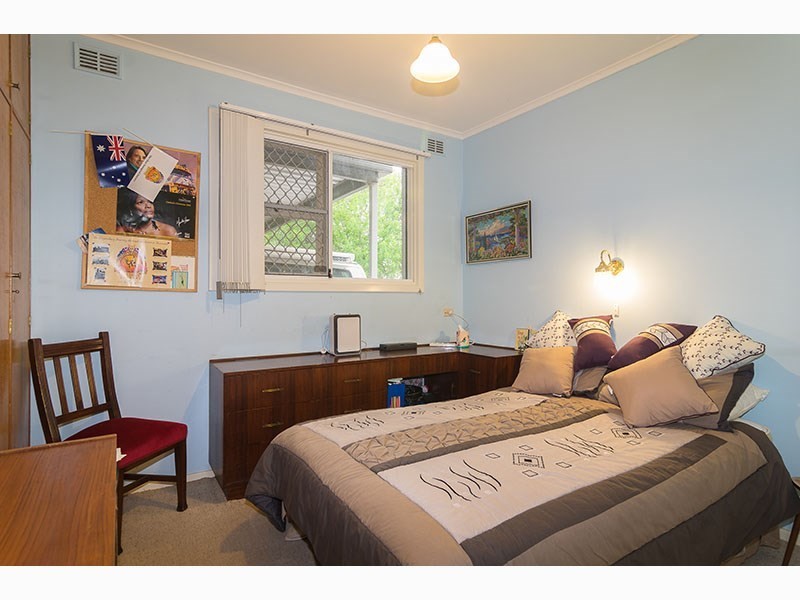 16 Hillcrest Drive, Eden Hills SA 5050