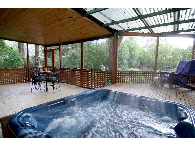 22 Gloucester Avenue, Belair SA 5052