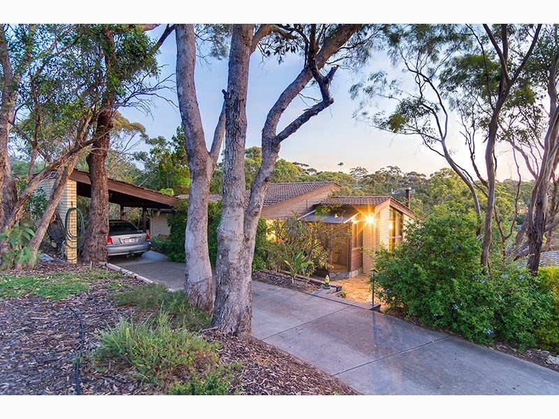 17 Ellis Avenue, Eden Hills SA 5050