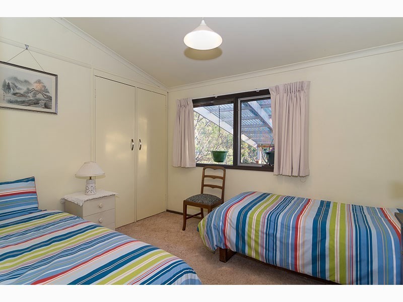 17 Ellis Avenue, Eden Hills SA 5050