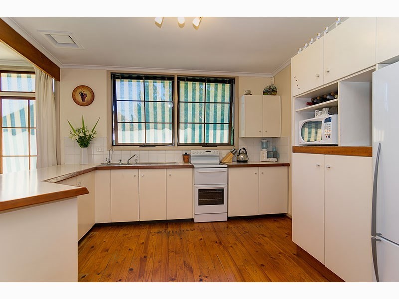 7 Ash Avenue, Belair SA 5052